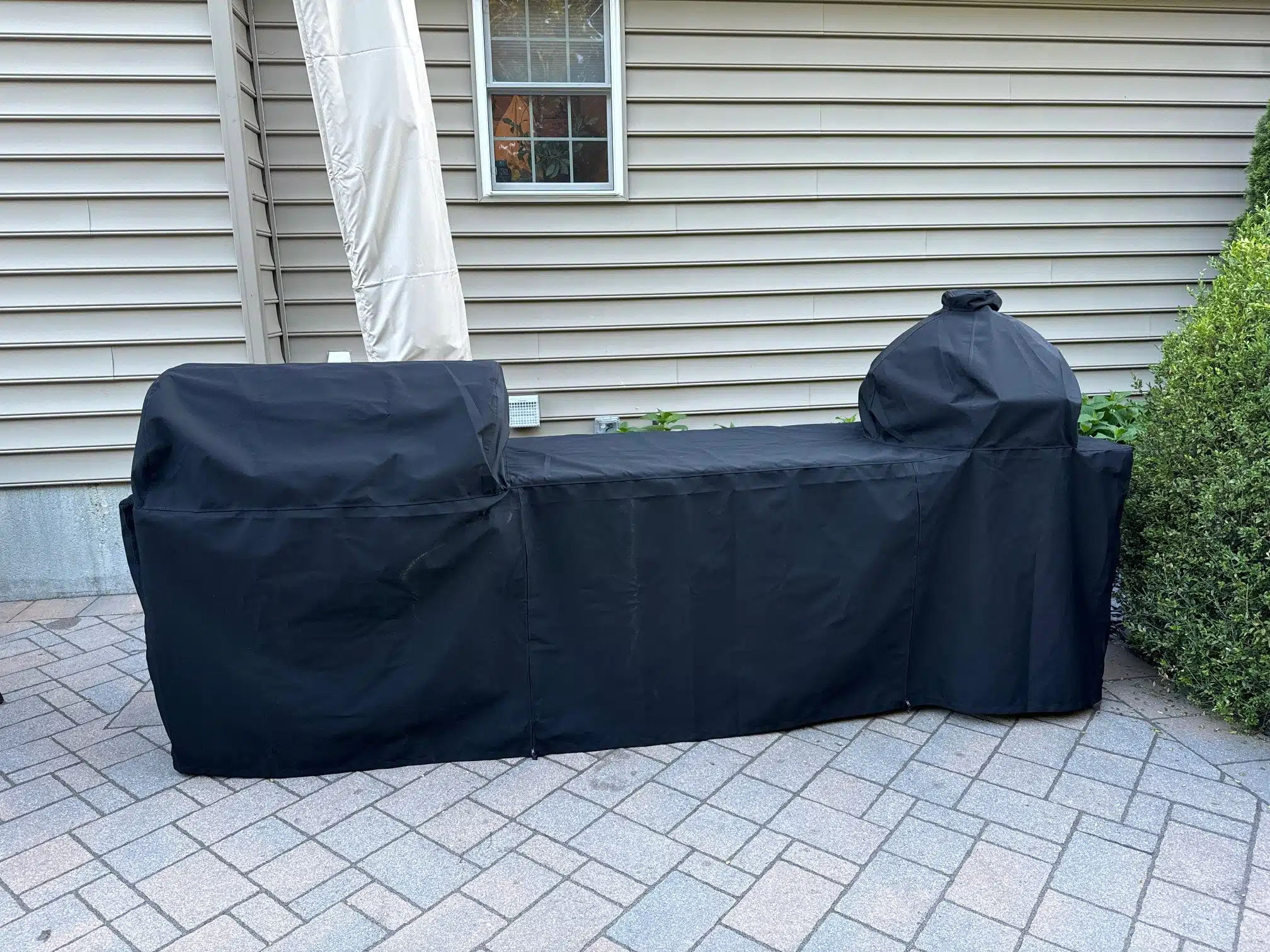 Custom Island Grill and Green Egg Cover Sunbrella Black