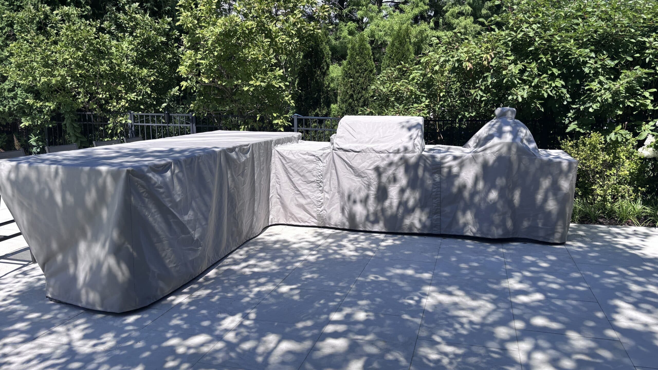 Custom L Shaped Split Level Grill Island Cover with Kamado Grill
